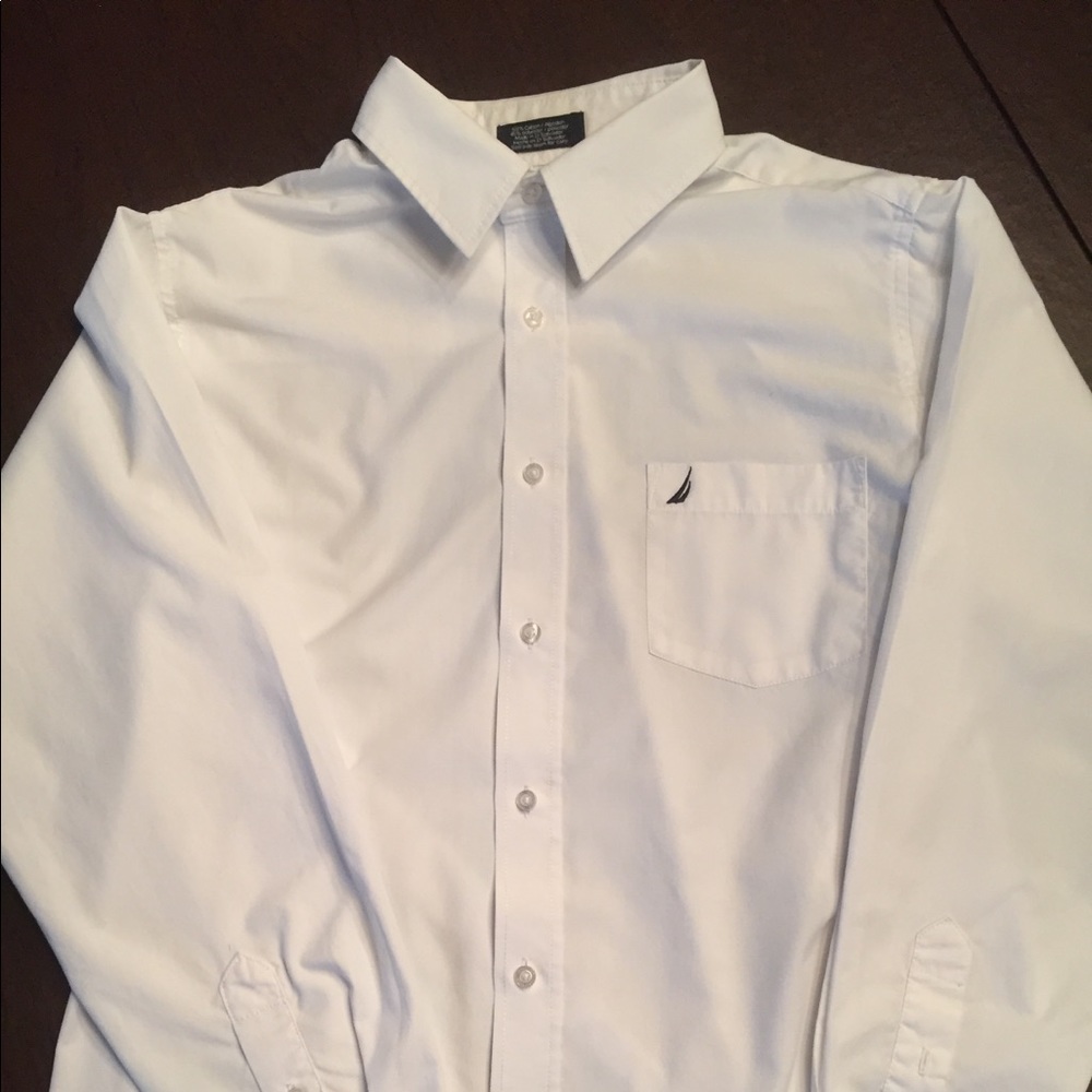 Boy’s Dress Shirt. SLIM FIT